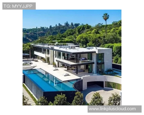 足球明星贝尔奢华别墅探秘尽显豪华生活与独特风格